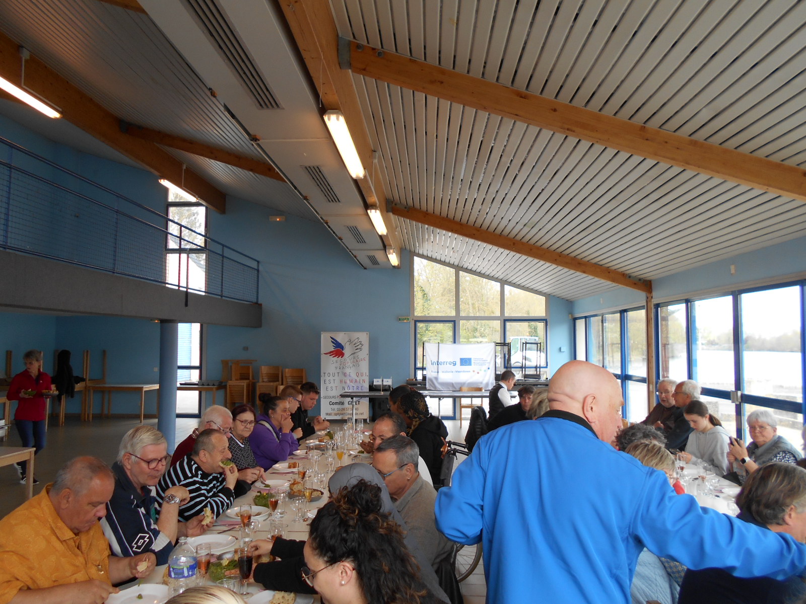 aprs l'effort, le rconfort d'un repas partag
